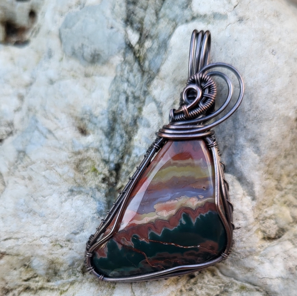 Handcrafted Idaho Sunset Seam Jasper Pendant - Picture 3 of 3